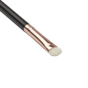 Donegal | PROFESSIONAL Precision Eye Shadow Brush No 213 | D4243