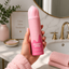 Sunkissed | Strawberry Swirl | Shower Whip Shower Foam 250ml | Κρεμώδης Καθαρισμός & Απαλή Αίσθηση Επιδερμίδας | SU31940